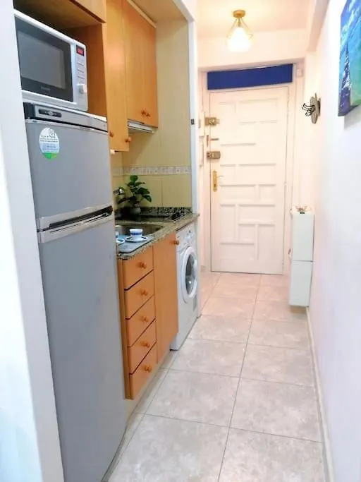 Apartamento Centrico A 5 Min De La Playa サロウ