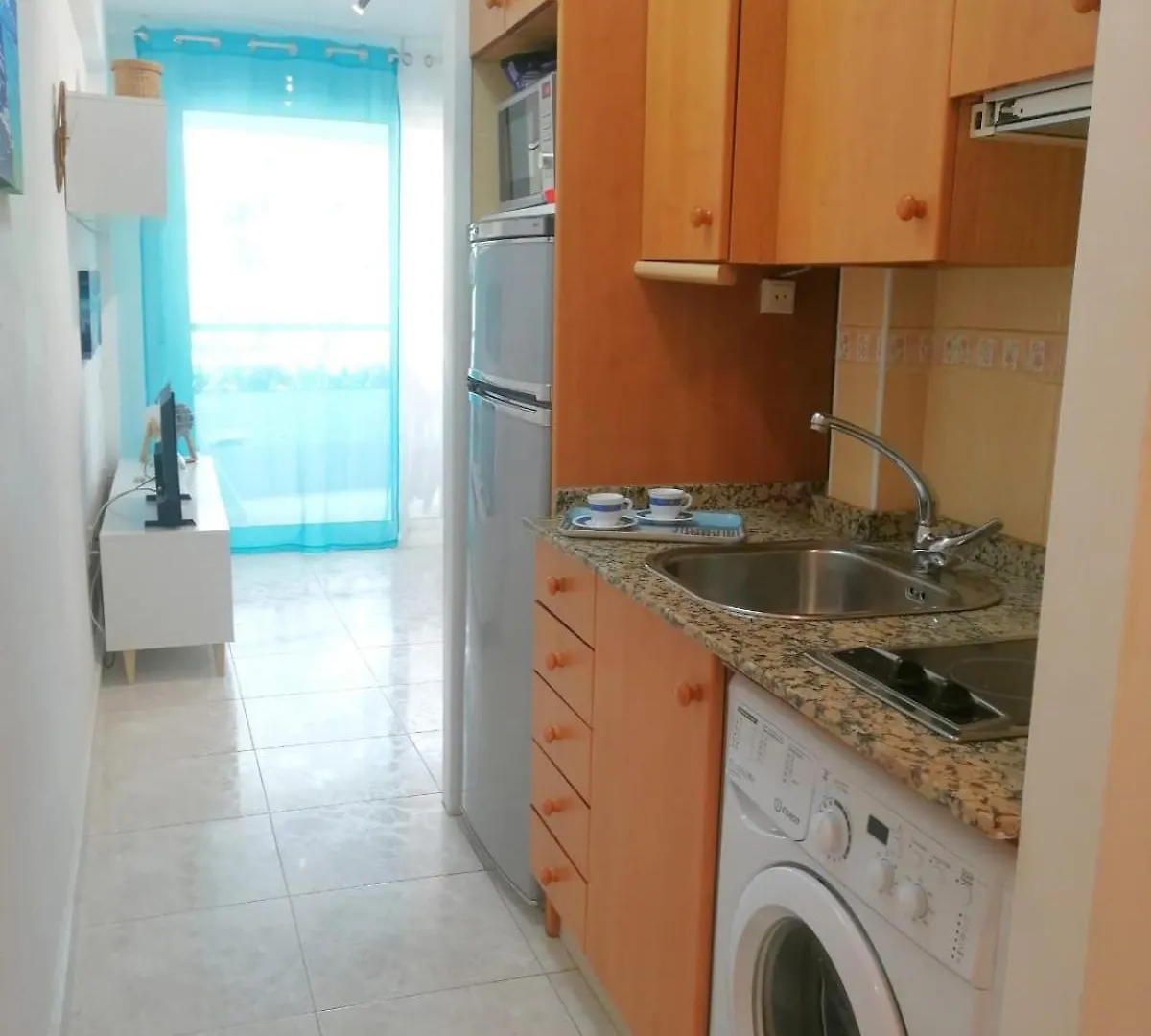 Apartamento Centrico A 5 Min De La Playa サロウ 0*,